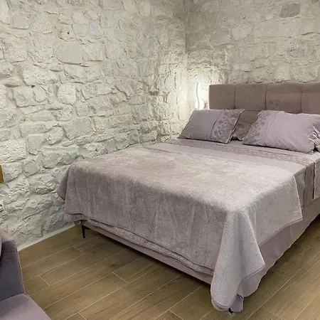 Garma Apartmán Slatine