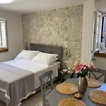 Garma Апартаменты Слатине